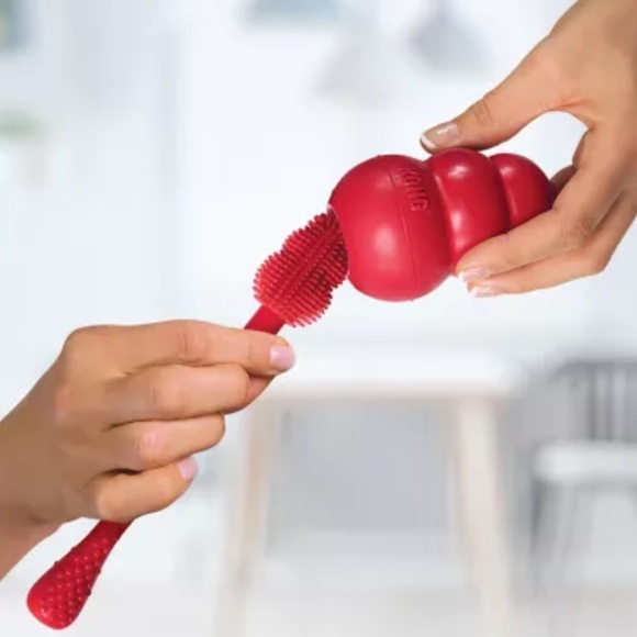 KONG Brush New - Dog Toy Cleaning Brush - Picture 3 of 3